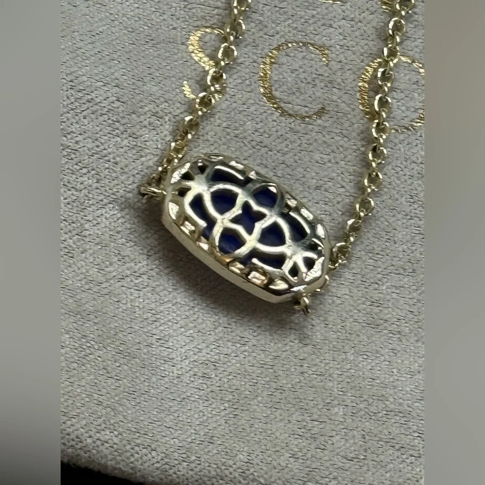 Kendra Scott Elisa Gold Pendant Necklace in cobalt blue catseye glass - Picture 4 of 8